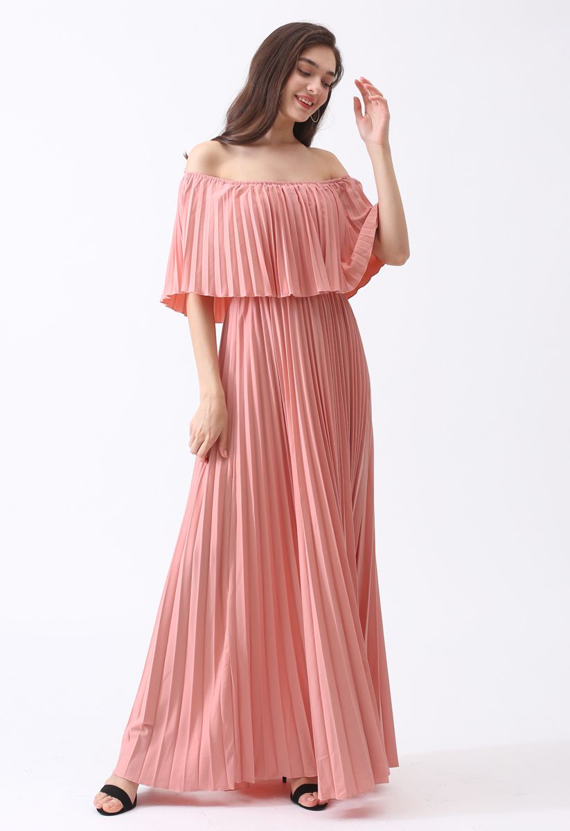 Robe longue plissée à épaule dénudée – couleur rose