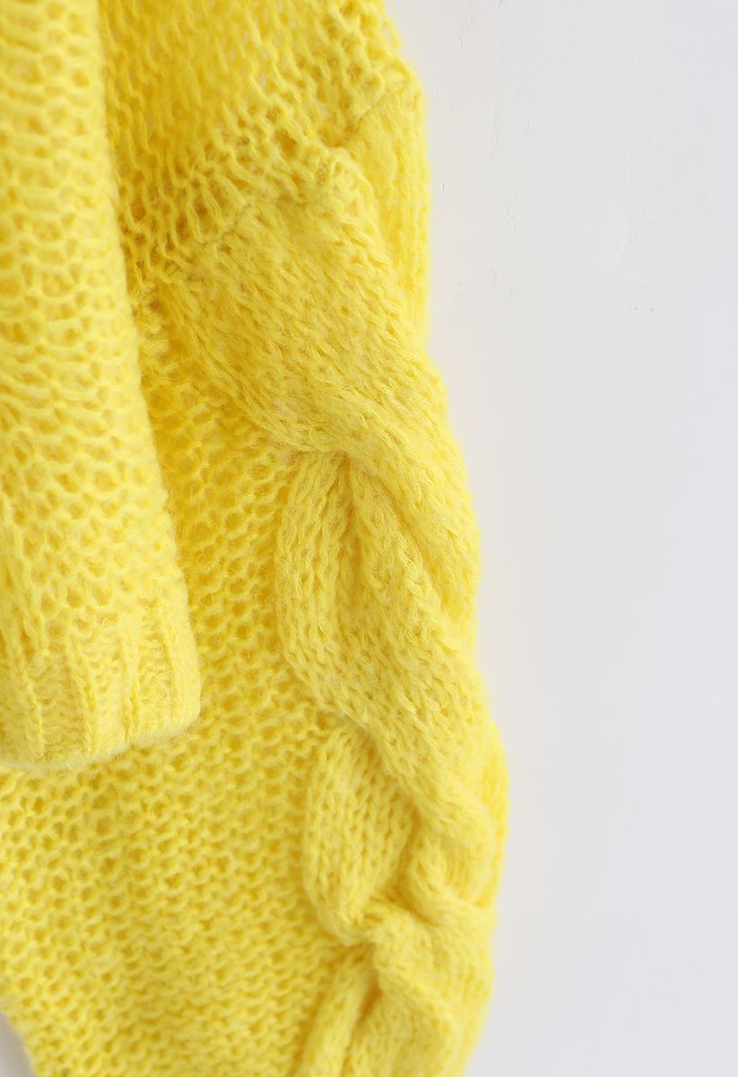 Pull manches bouffantes tricoté à la main en jaune