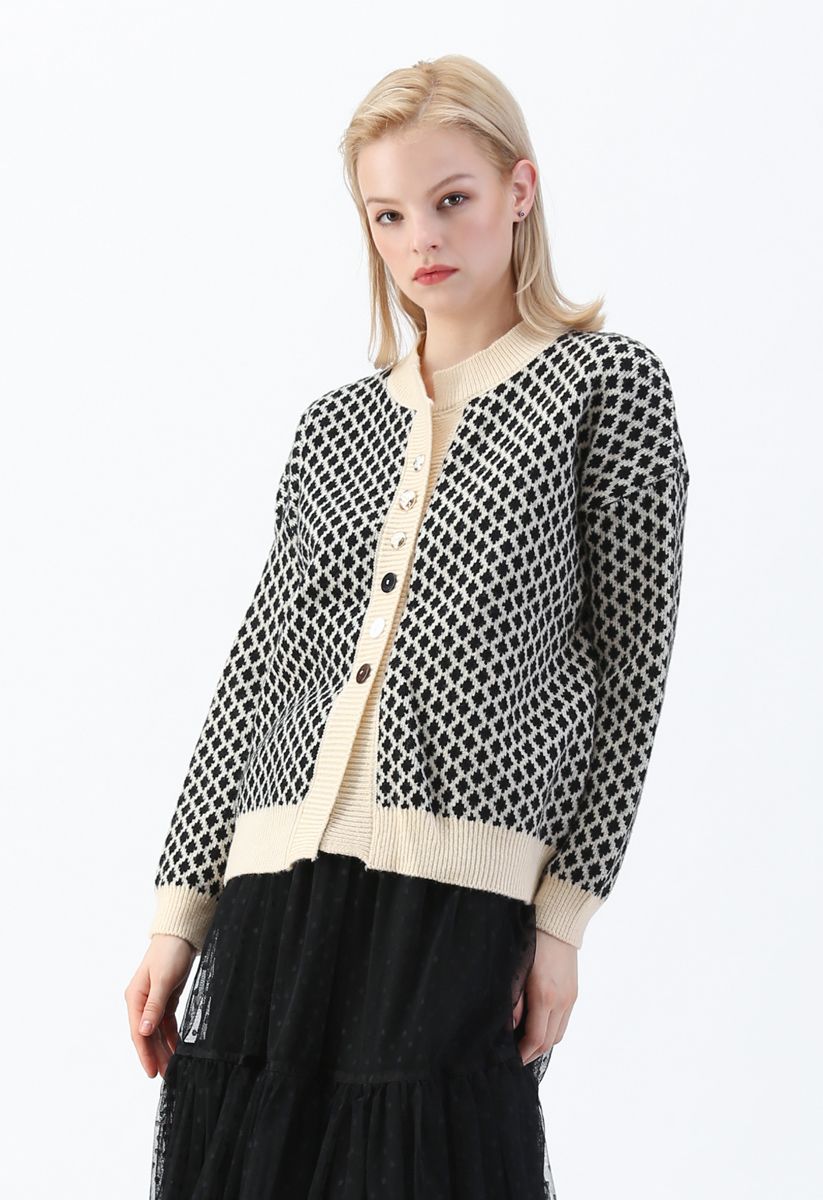 Cardigan boutonné en tricot à motif de losanges contrastés