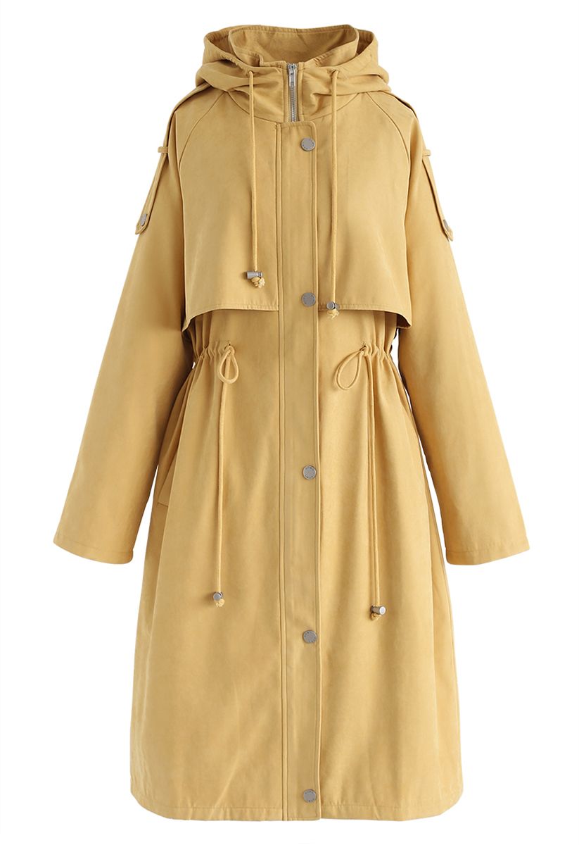 Trench-coat à capuche avec cordon de serrage à la taille moutarde