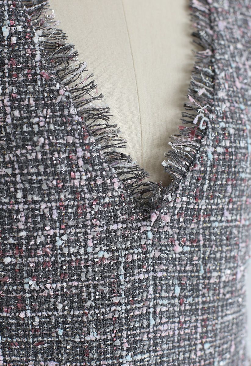 Robe droite en tweed à col en V avec poches à rabat en gris
