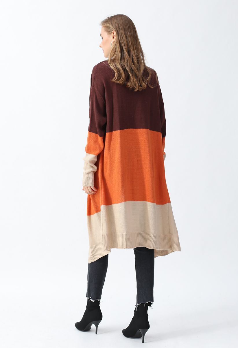 Cardigan en tricot long à blocs de couleur en marron