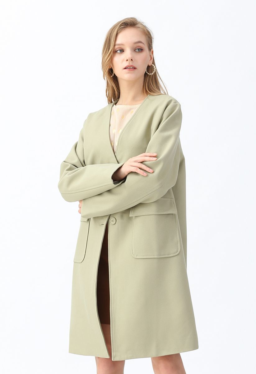 Manteau long avec poches à encolure en V en vert mousse