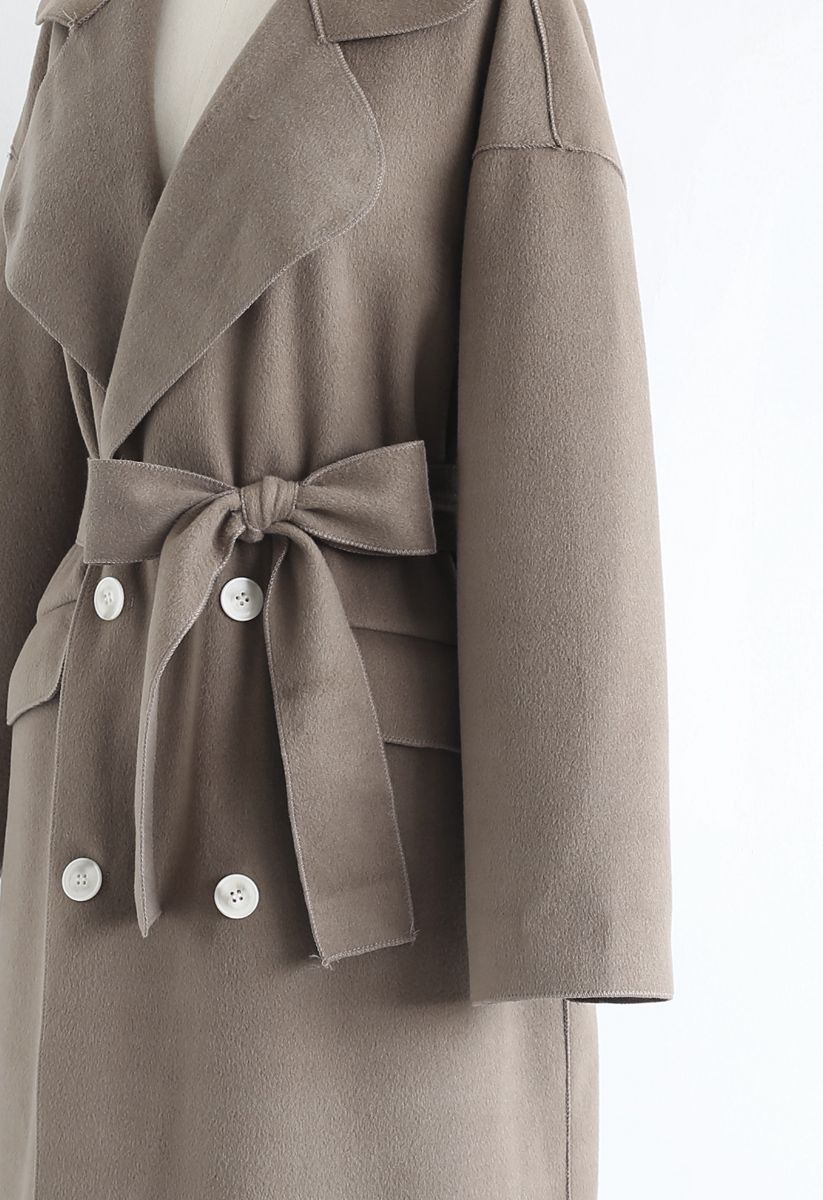 Manteau ceinturé en laine mélangée à double boutonnage en marron