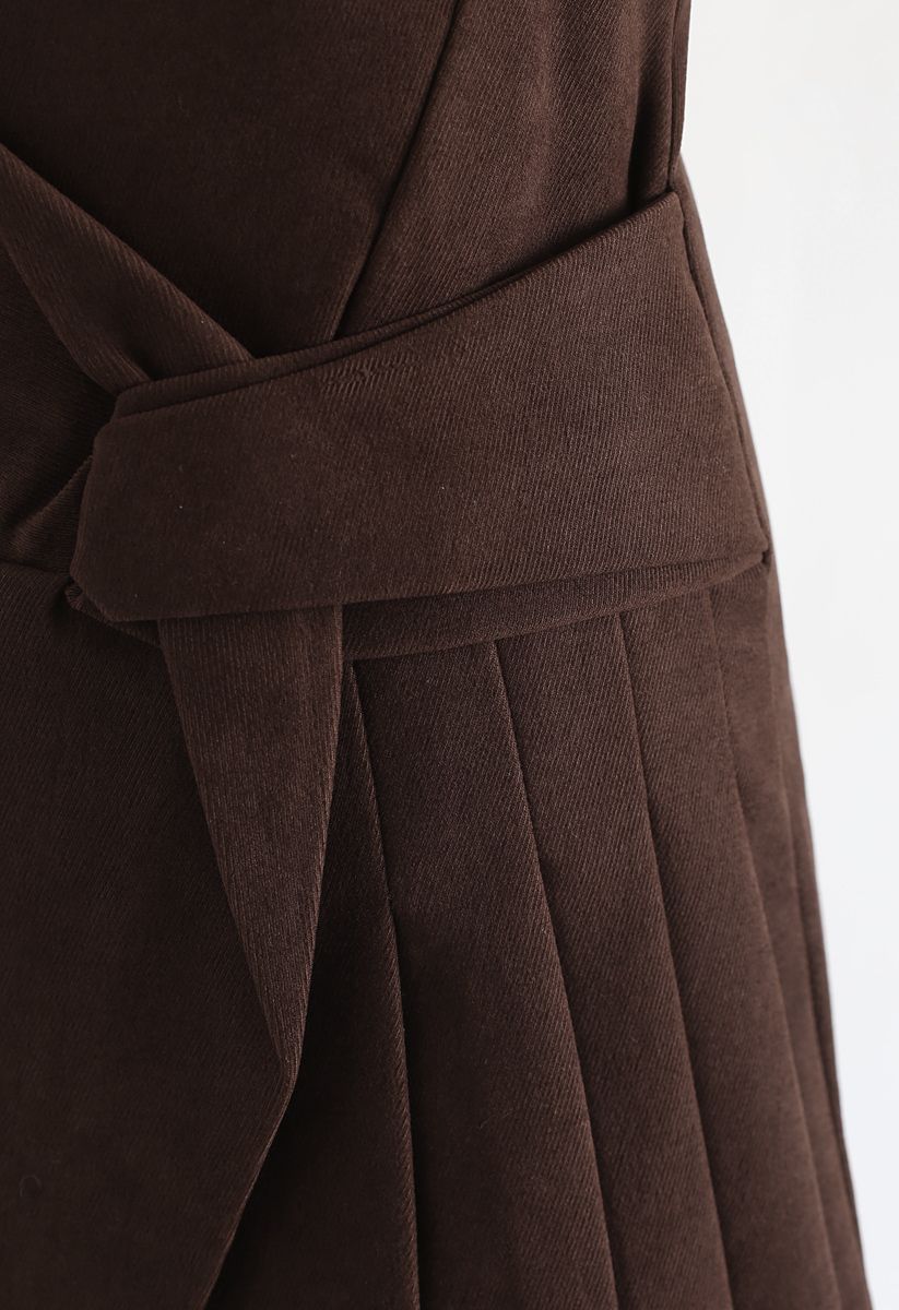 Mini jupe plissée à rabat en marron