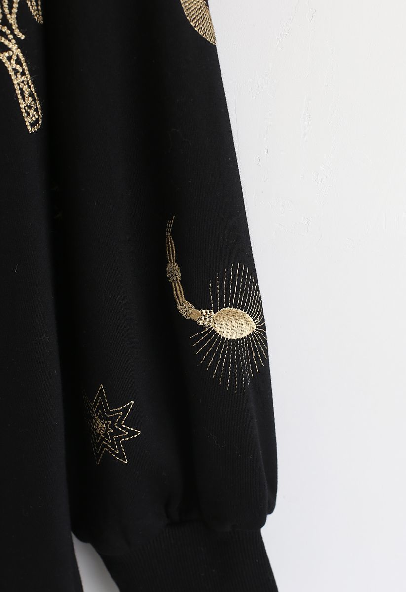 Sweat-shirt à enfiler avec signe astrologique brodé en noir