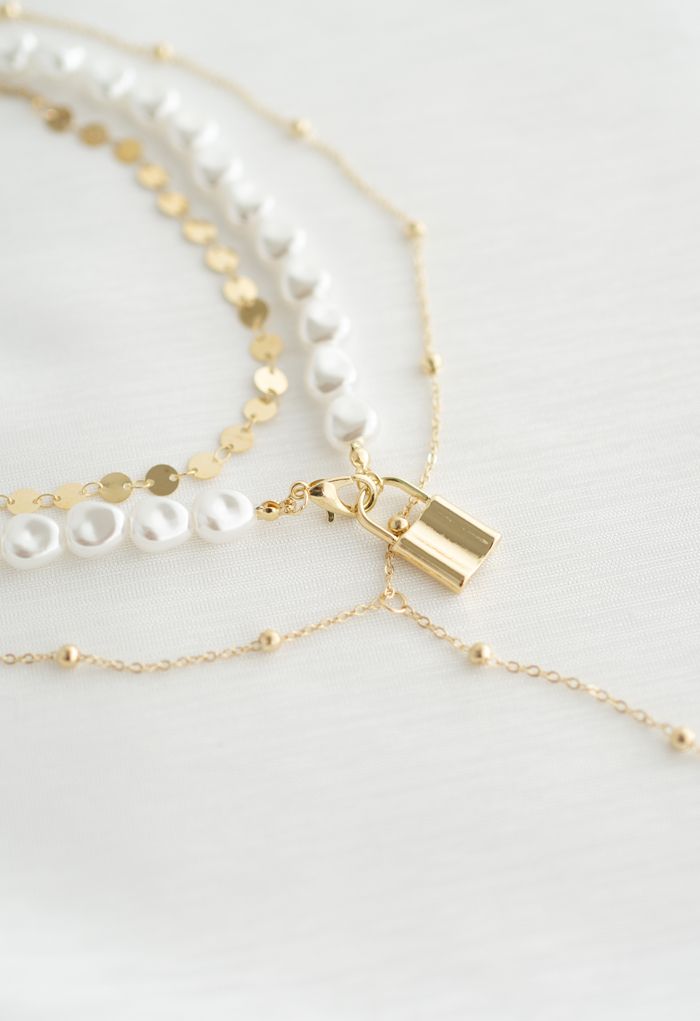 Collier de verrouillage en or avec perles de pièce de monnaie multicouches