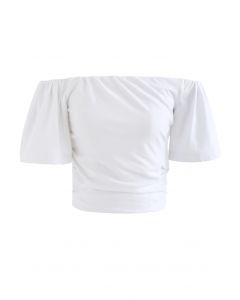 Crop top en coton à manches courtes et épaules dénudées en blanc