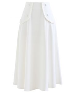 Jupe évasée plissée avec fausse poche en blanc