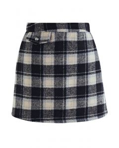 Plaid Fake Flap Pocket Mini Bud Skirt in Black