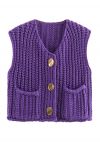 Gilet en tricot épais avec poches plaquées et boutons dorés audacieux en violet