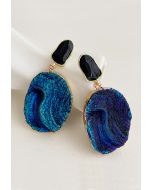 Boucles d'oreilles scintillantes en résine bleu marine