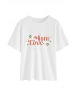 T-shirt à col autour de Love Mom