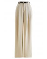 Pantalon droit en satin avec ceinture en similicuir en champagne