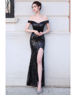 Robe à épaules dénudées et sequins à fente haute en noir