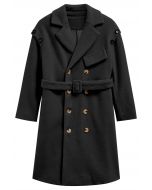 Manteau long ceinturé à double boutonnage et épaules boutonnées en noir