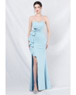 Robe fendue sans bretelles à volants et taille avec nœud papillon en bleu bébé