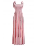 Robe longue froncée à épaules nouées flottantes en rose