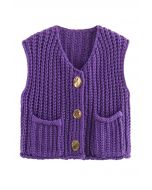 Gilet en tricot épais avec poches plaquées et boutons dorés audacieux en violet