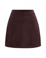 Mini-jupe rétro chic en faux daim bordeaux