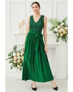 Robe sans manches à paillettes et col en V en vert foncé