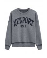 Pull ras du cou oversize en maille Newport Letter en gris